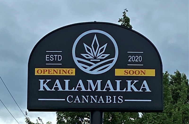 Vernon Cannabis Dispensary sign - Kalamalka Cannabis